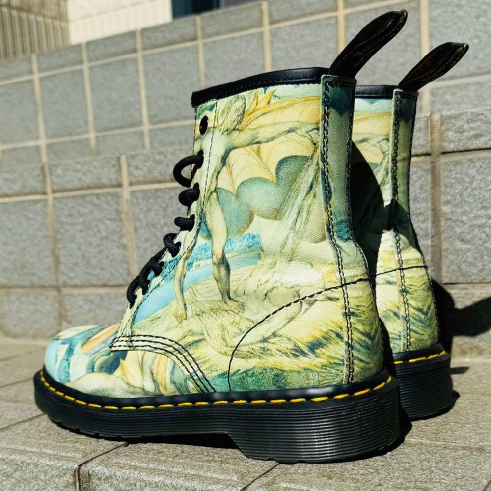 Dr. Martens 1460 William Blake painting boots